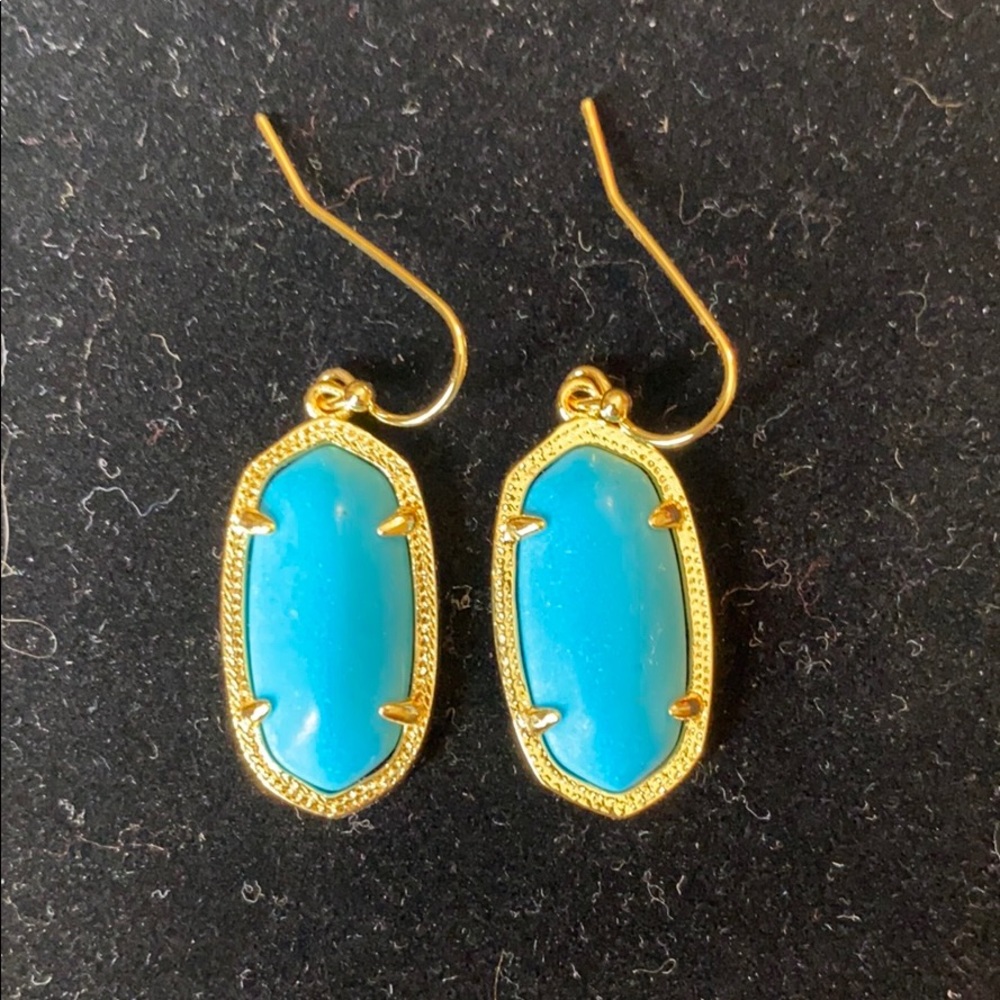 Jewlery - Picture 4 of 5